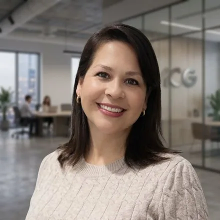 Aneli Mora, M.S., Gerente de Operaciones de Manhattan Consulting Group